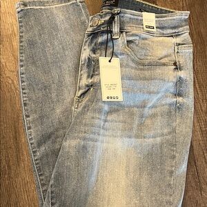 Judy Blue Light Wash Skinny Jeans